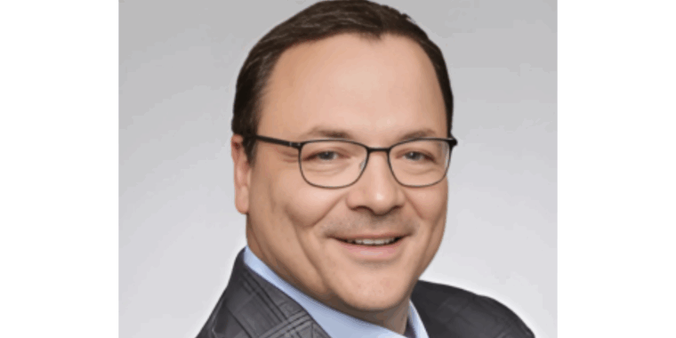 Erik Pieczkowski - CEO of RiskExec